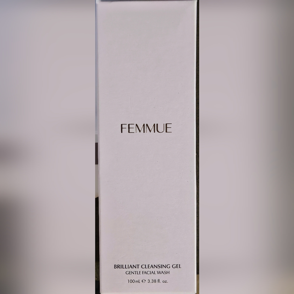 NIB Femmue Brilliant Cleansing Gel